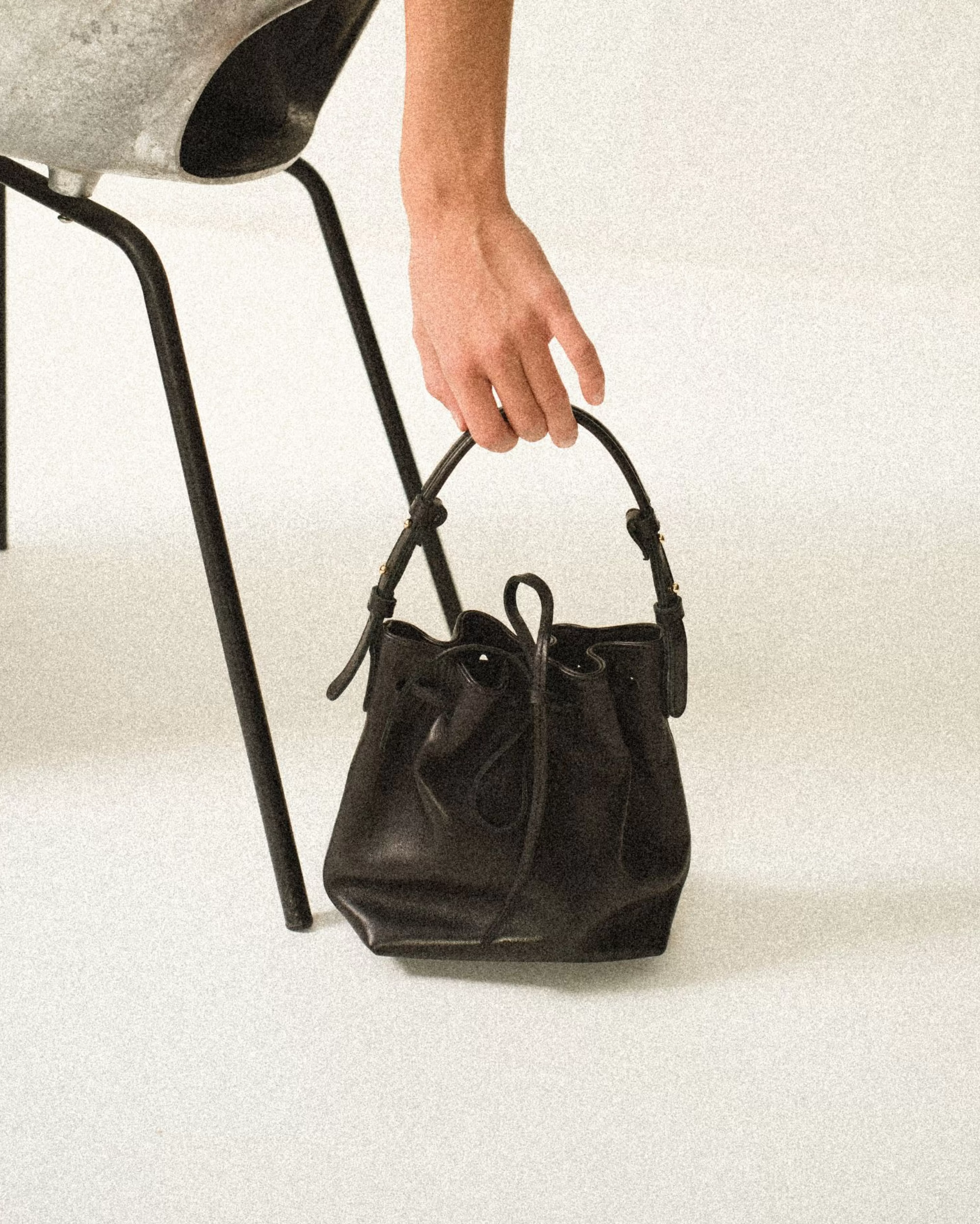 kacey_petite_bucket_bag_3-5.webp Anonymous Copenhagen Kacey petite bucket bag^ Crossbody Bags