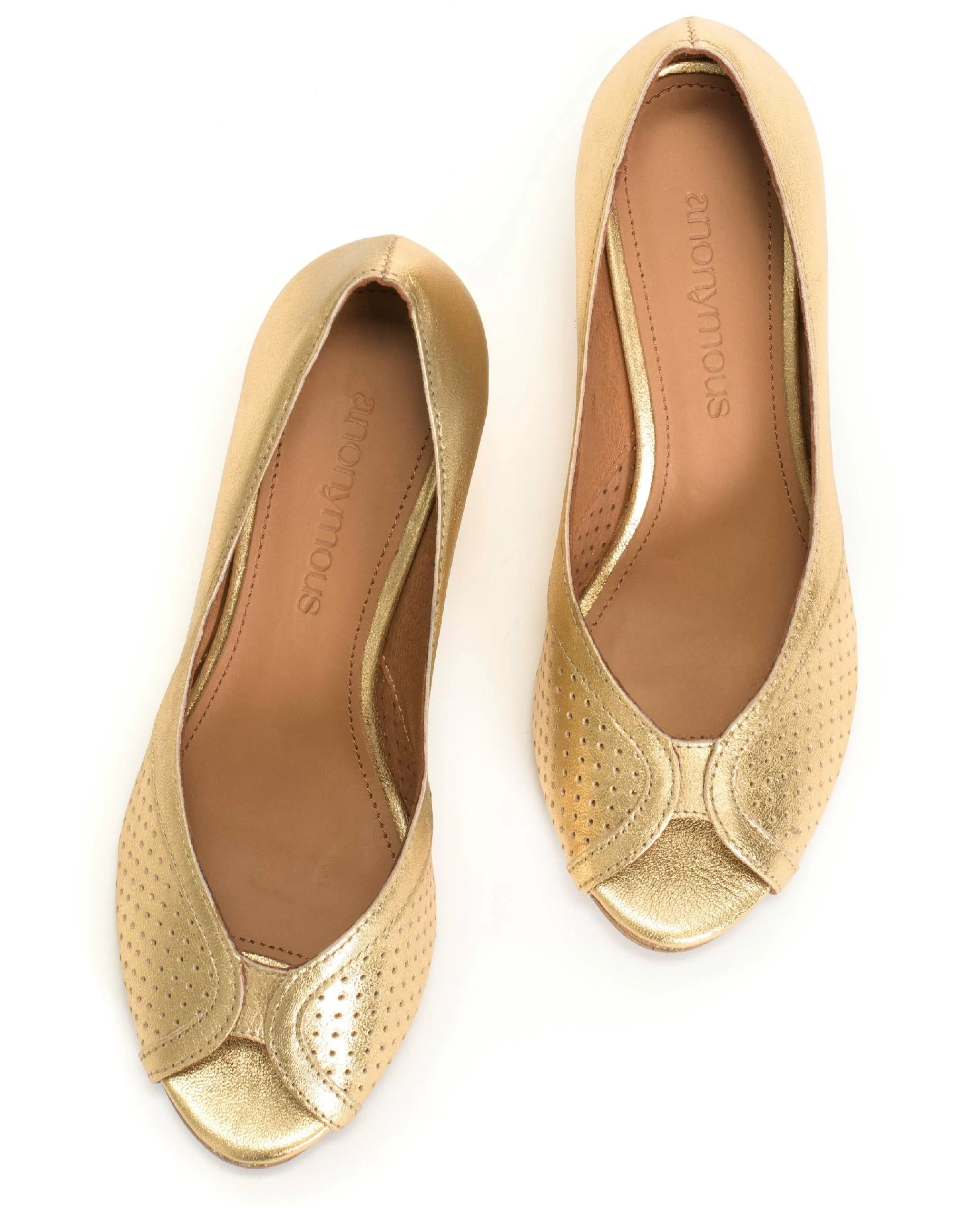 tiffany_triangle_2-14.webp Anonymous Copenhagen Tiffany triangle^ Heels