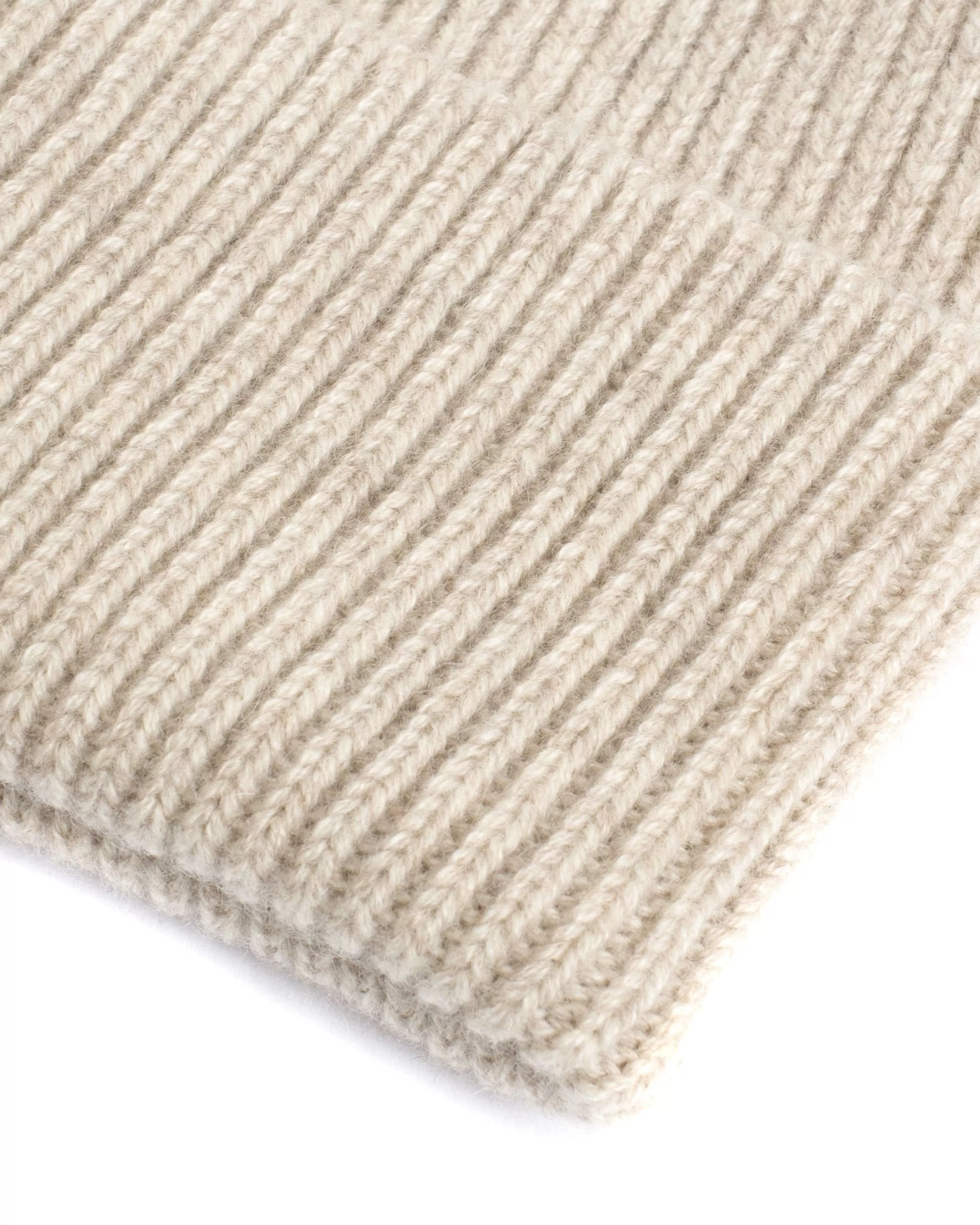 Anonymous Copenhagen Vinni cashmere beanie^ Cosy Essentials