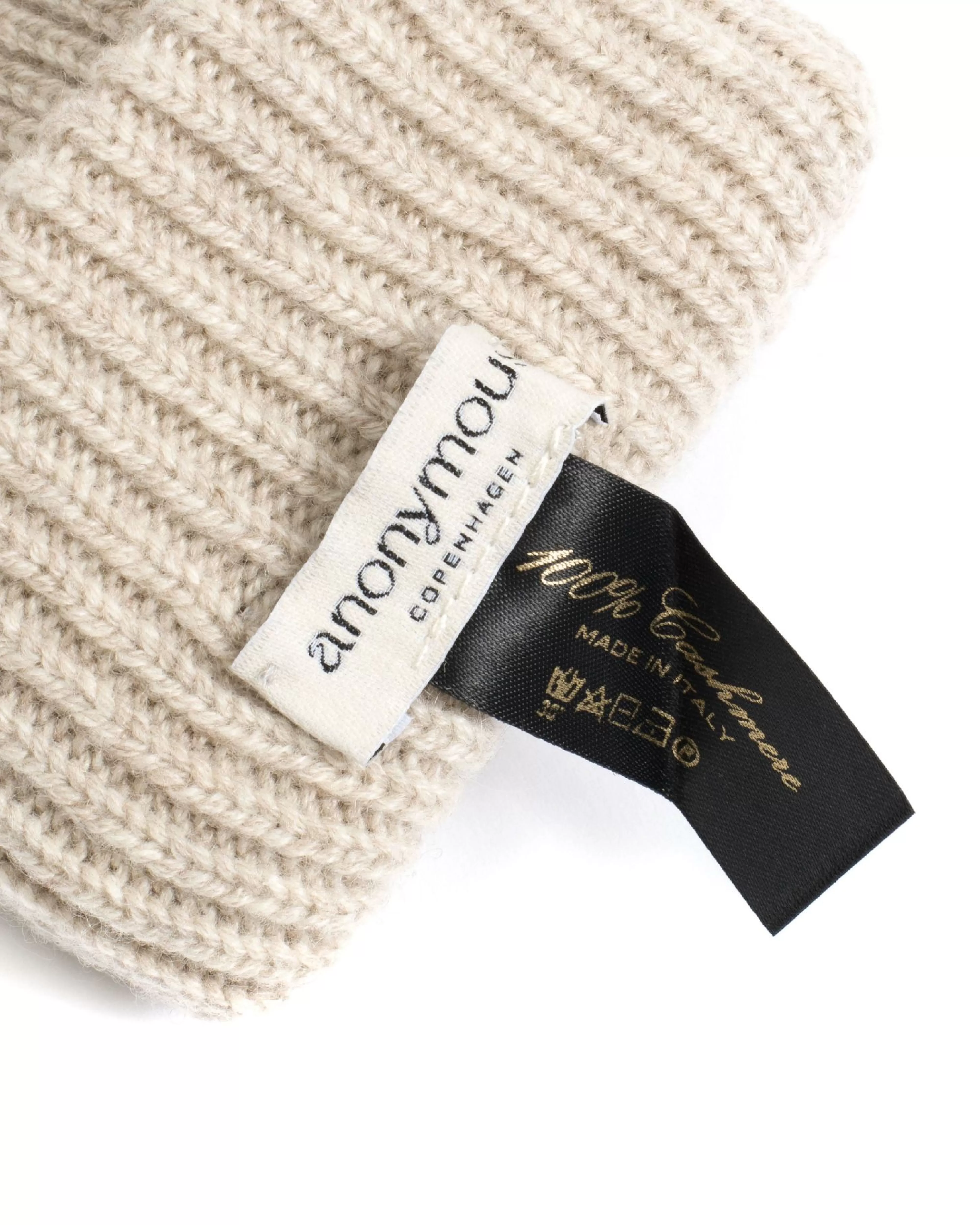 vinni_cashmere_mitten_3-4.webp Anonymous Copenhagen Vinni cashmere mitten^ Cashmere